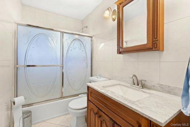 259 Waldo Street, Copiague, NY 11726