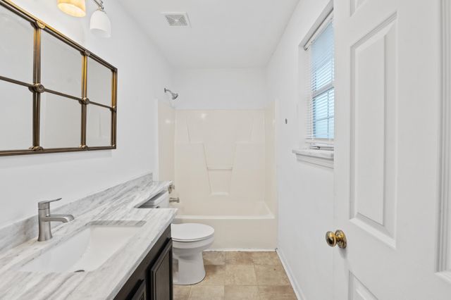 4517 Eltham Park, Tallahassee, FL 32303