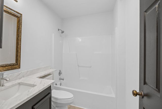 4517 Eltham Park, Tallahassee, FL 32303