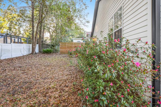 4517 Eltham Park, Tallahassee, FL 32303