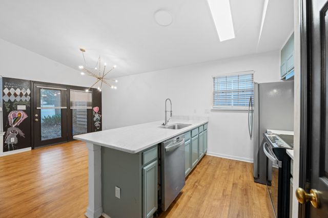 4517 Eltham Park, Tallahassee, FL 32303