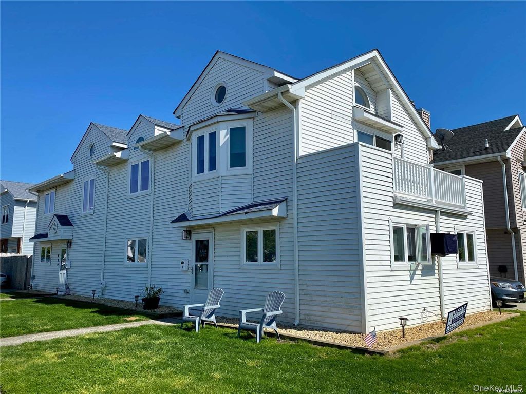 680 W Beech Street B, Long Beach, NY 11561