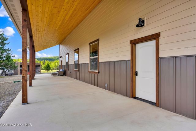 12194 E ROSEWOOD RD, St. Maries, ID 83861