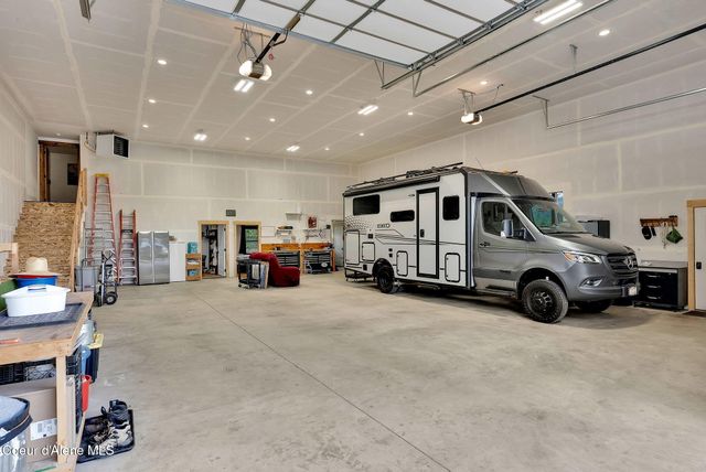 12194 E ROSEWOOD RD, St. Maries, ID 83861