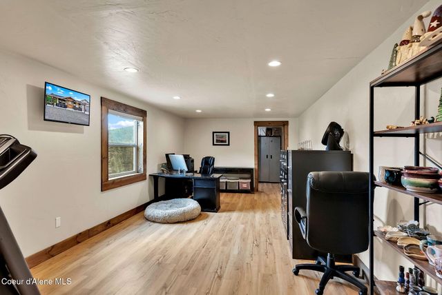 12194 E ROSEWOOD RD, St. Maries, ID 83861