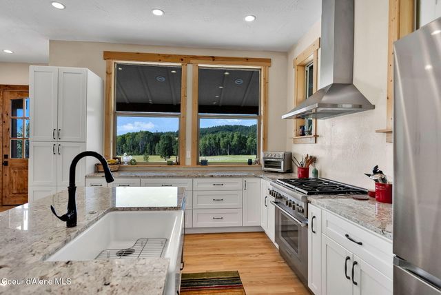 12194 E ROSEWOOD RD, St. Maries, ID 83861