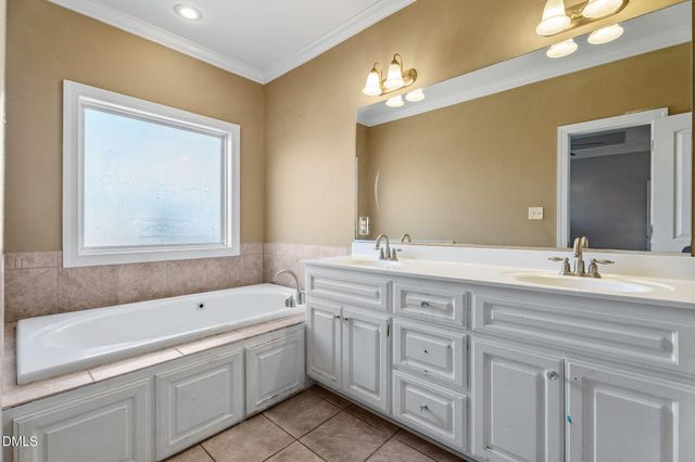 403 Western Wayne Drive, Pikeville, NC 27863