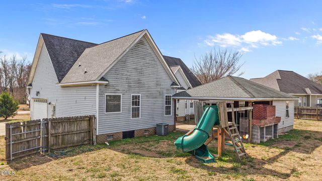 403 Western Wayne Drive, Pikeville, NC 27863