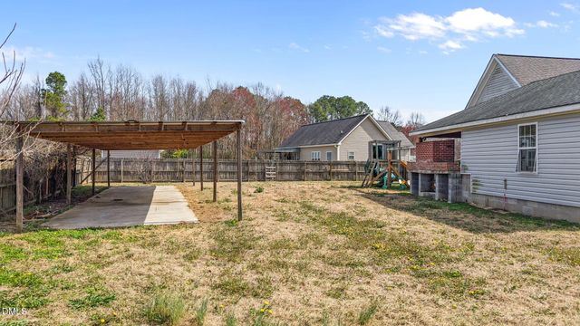 403 Western Wayne Drive, Pikeville, NC 27863