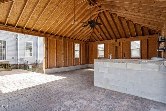 403 Western Wayne Drive, Pikeville, NC 27863