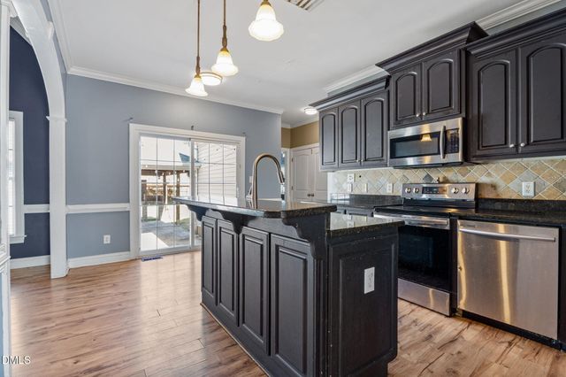 403 Western Wayne Drive, Pikeville, NC 27863