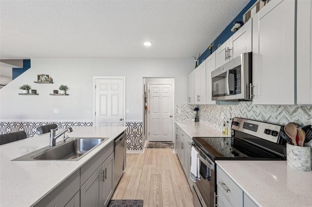 5699 SILTSTONE STREET, Lakeland, FL 33811