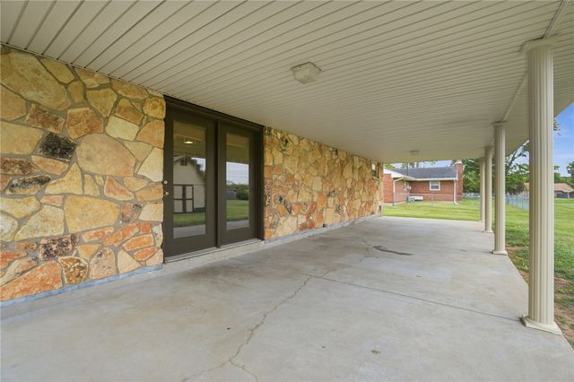 121 Chestnut Avenue, Carlisle, OH 45005