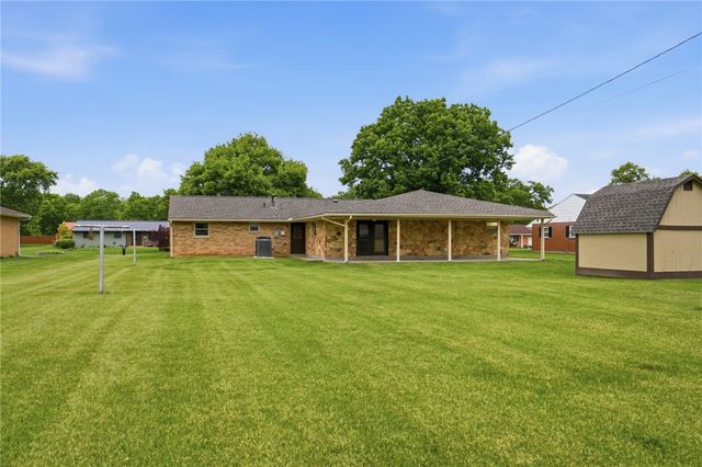 121 Chestnut Avenue, Carlisle, OH 45005
