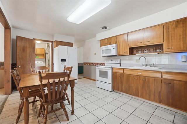 121 Chestnut Avenue, Carlisle, OH 45005