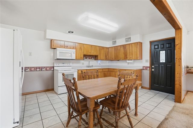 121 Chestnut Avenue, Carlisle, OH 45005