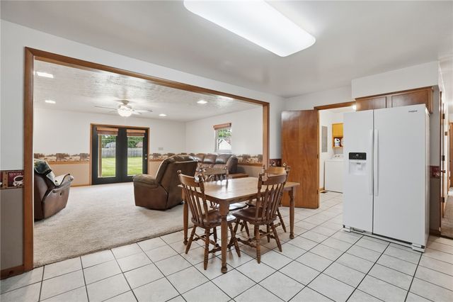 121 Chestnut Avenue, Carlisle, OH 45005