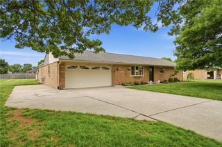 121 Chestnut Avenue, Carlisle, OH 45005