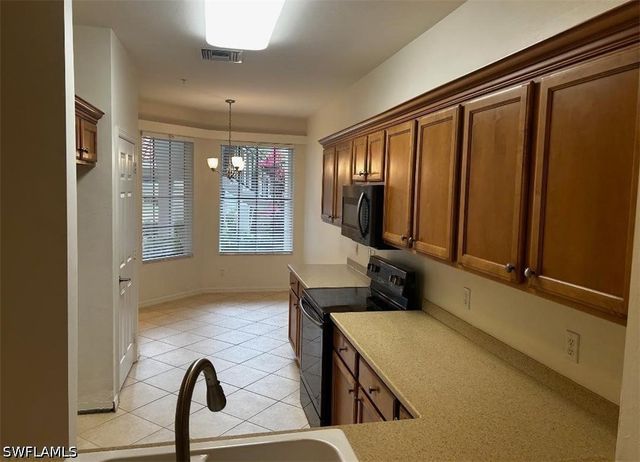 12015 Matera LN 104, Bonita Springs, FL 34135