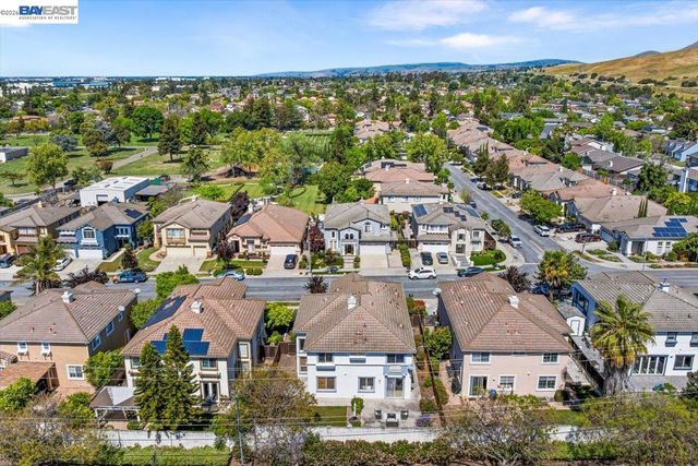 368 Riesling Ct, Fremont, CA 94539