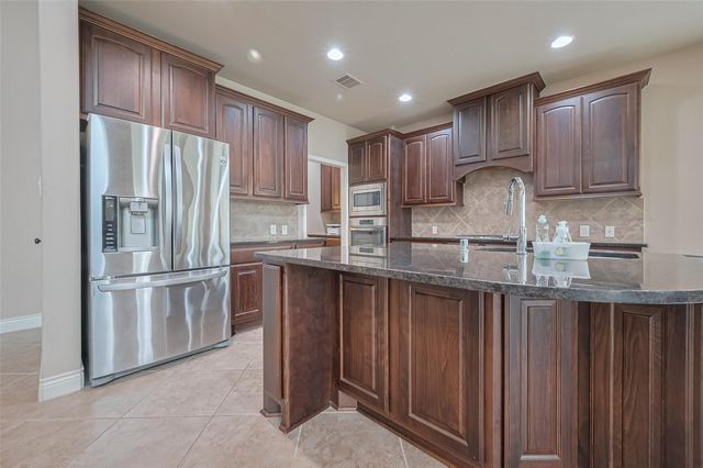 16806 Keppie Way, Richmond, TX 77407