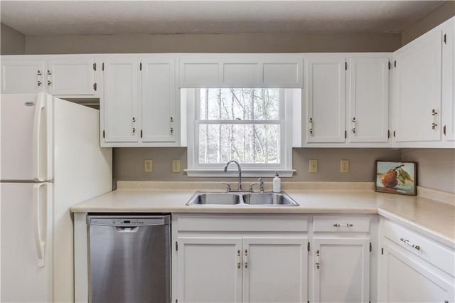 4604 Grey Oak Trail, Gainesville, GA 30507