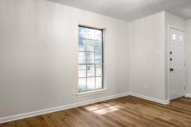 3315 Beaver Glen Drive, Houston, TX 77339