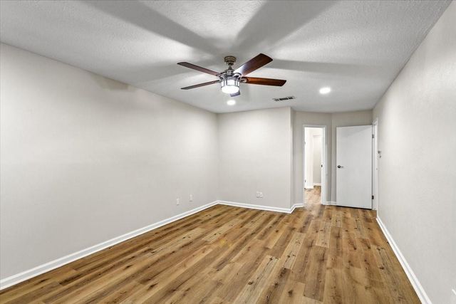 3315 Beaver Glen Drive, Houston, TX 77339