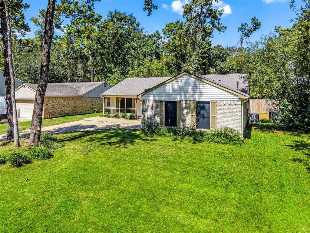 3315 Beaver Glen Drive, Houston, TX 77339