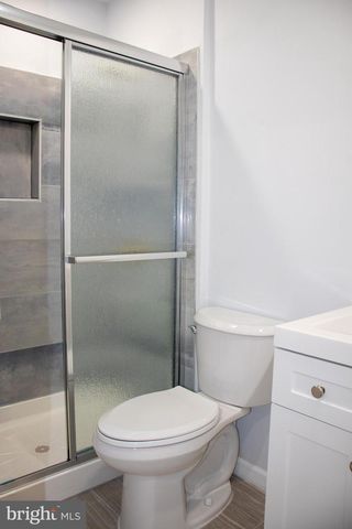 842 JAMESTOWN RD, East Windsor, NJ 08520