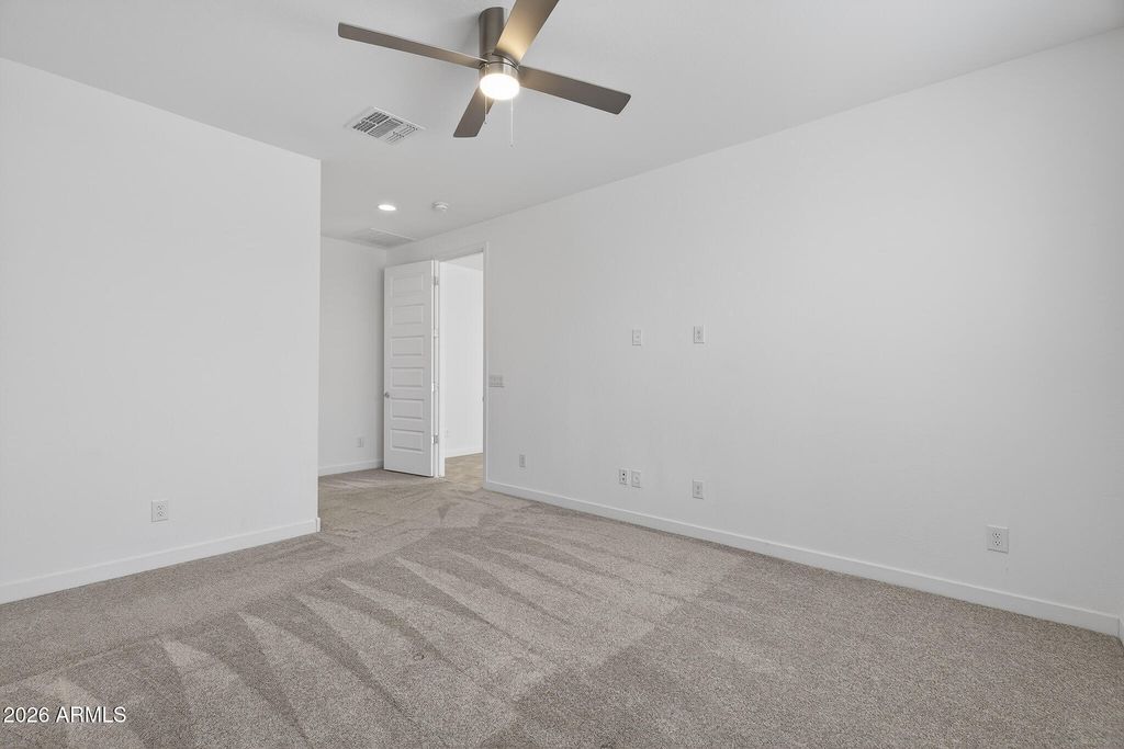 Image 15 of property listing at 24870 N 171ST Lane, Surprise, AZ 85387