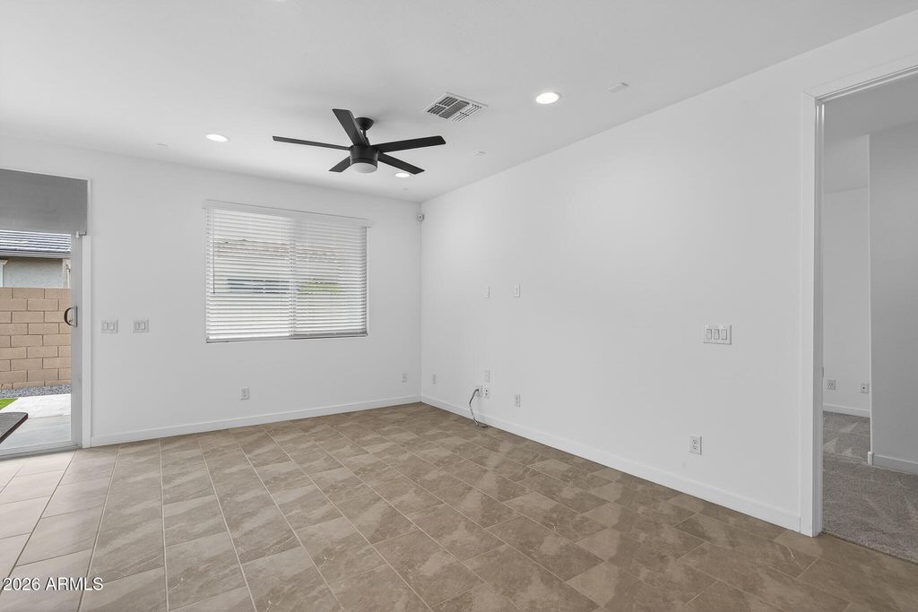 Image 6 of property listing at 24870 N 171ST Lane, Surprise, AZ 85387