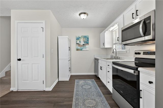 389 Rustin Drive, Dallas, GA 30157