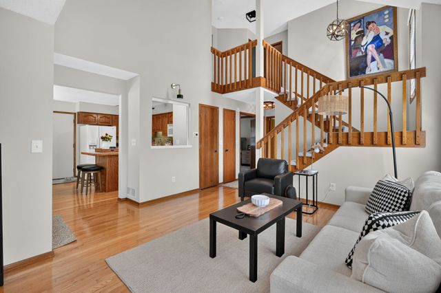 1070 50th Street 14A, West Des Moines, IA 50266