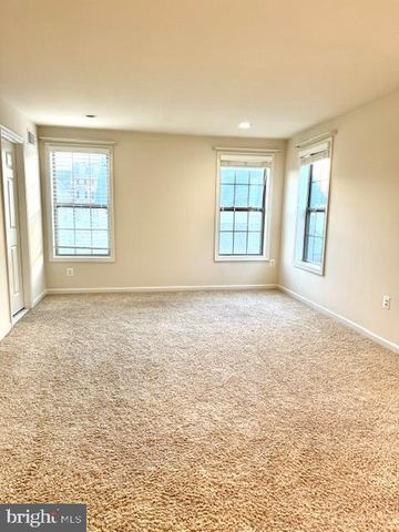 22619 NORWALK SQ, Ashburn, VA 20148