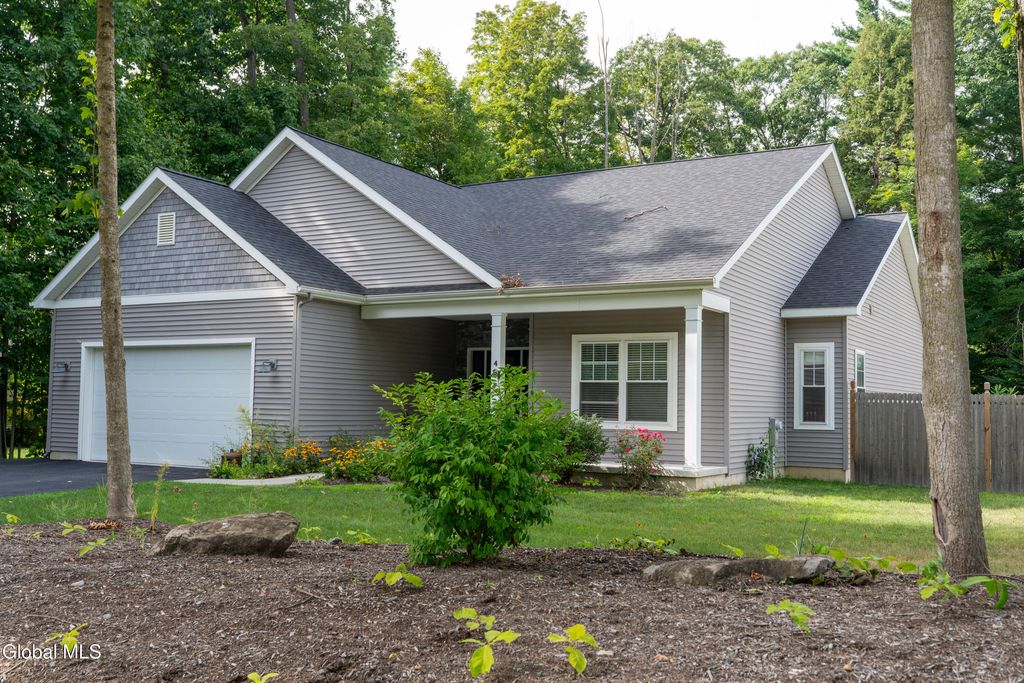 487 Grand Avenue, Saratoga Springs, NY 12866