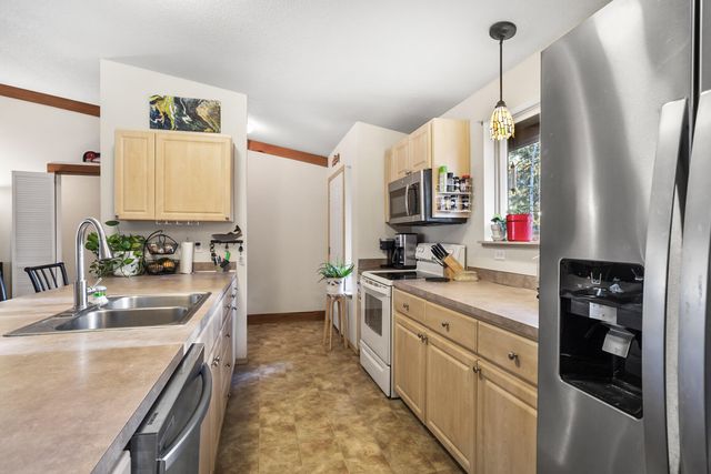 18870 Tuscarora Lane, Bend, OR 97702