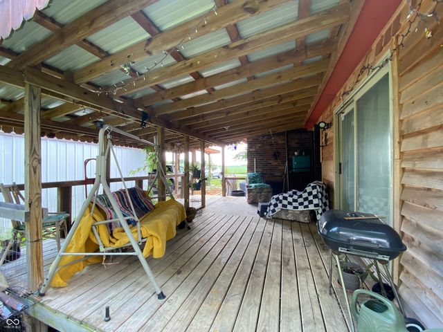 1591 S Graveyard Road, Paragon, IN 46166