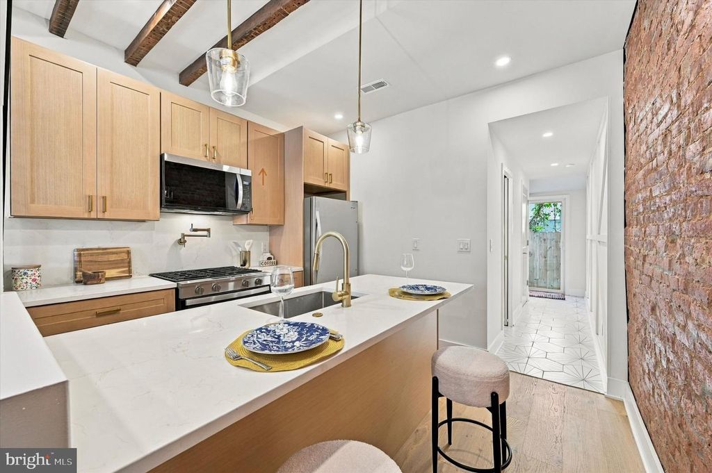 2204 RITTER ST, PHILADELPHIA, PA 19125 — photo 2