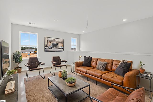 101 Leacock Drive, Fountain Inn, SC 29644