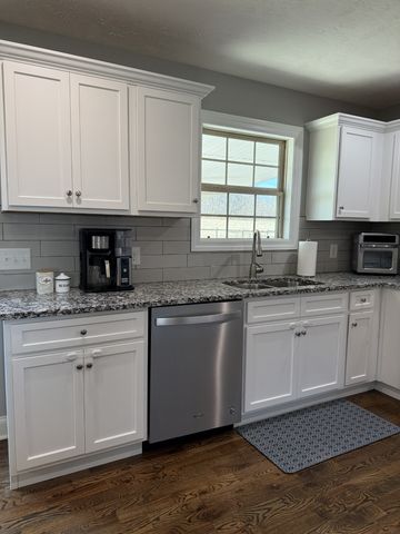 204 Rose Ln, Shelbyville, TN 37160