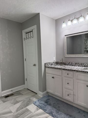 204 Rose Ln, Shelbyville, TN 37160