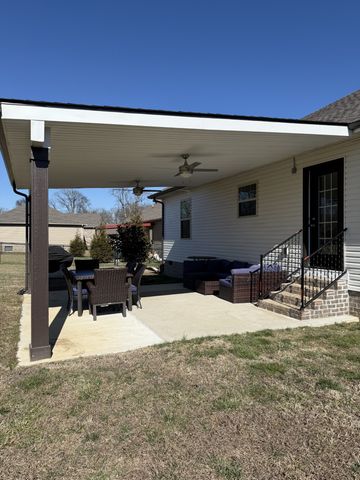 204 Rose Ln, Shelbyville, TN 37160