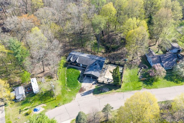 258 Lowe Street, Allegan, MI 49010