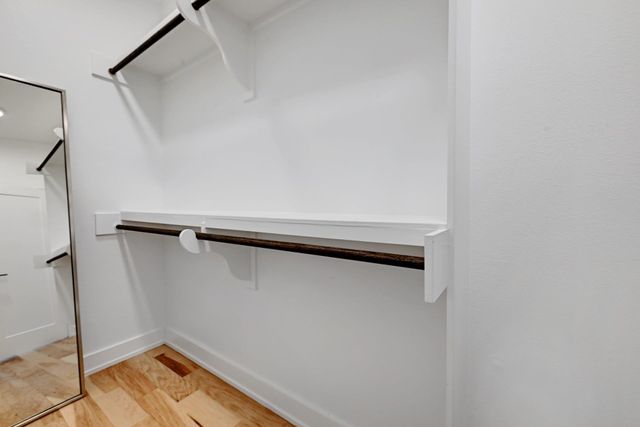 1407 Greenwood Ave 3, Austin, TX 78721