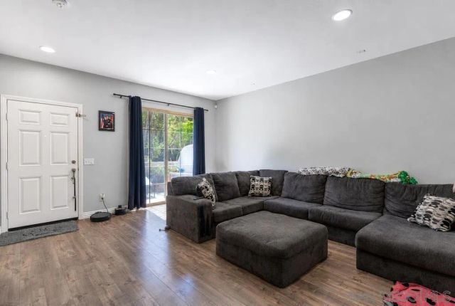 1469 Rancho Rose Way Unit 28, Oceanside, CA 92057