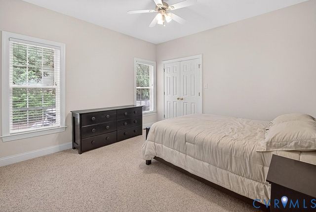 8132 Timberlake Ln, Mechanicsville, VA 23116