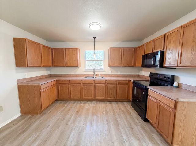 3464 Pinebrook Drive, Dallas, TX 75241