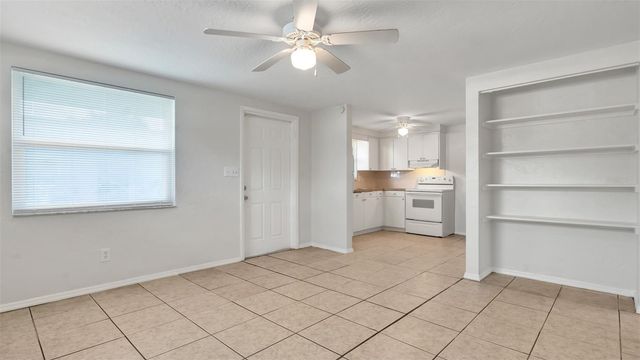 5526 59TH WAY N 1, St Petersburg, FL 33709