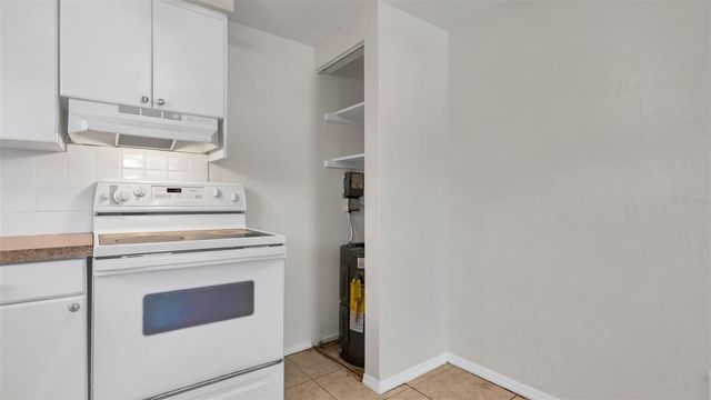 5526 59TH WAY N 1, St Petersburg, FL 33709